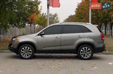Внедорожник / Кроссовер Kia Sorento 2011 в 