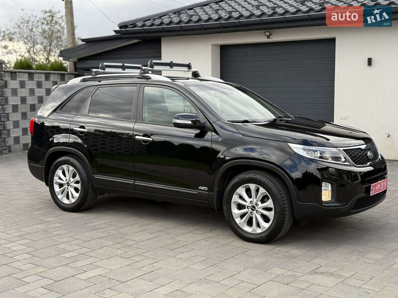 Внедорожник / Кроссовер Kia Sorento 2013 в Ровно