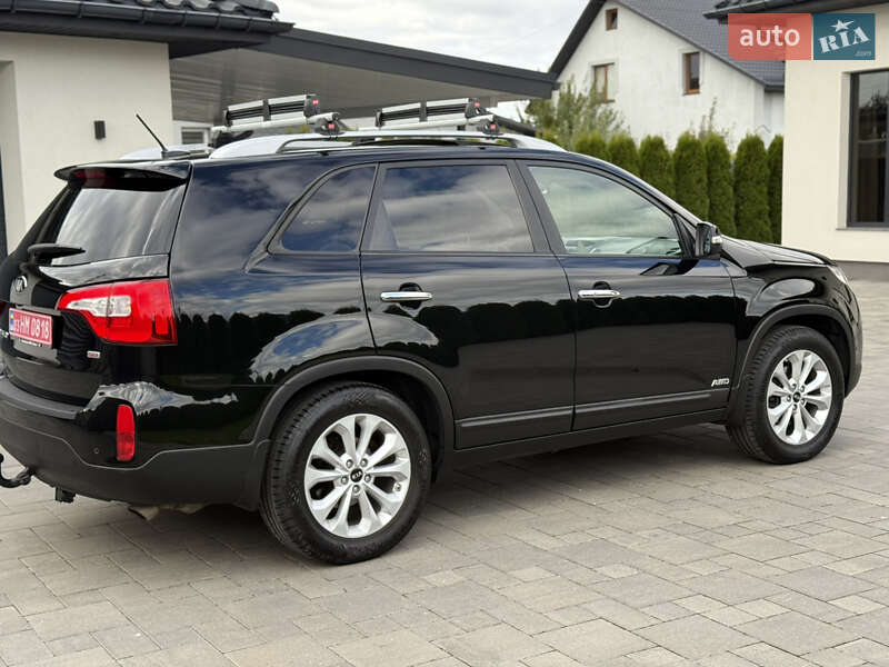 Внедорожник / Кроссовер Kia Sorento 2013 в Ровно