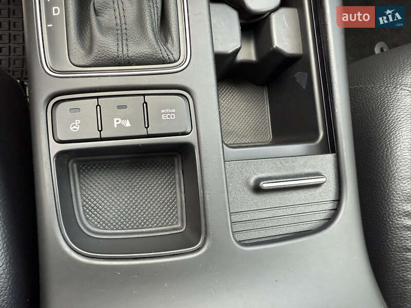 Внедорожник / Кроссовер Kia Sorento 2013 в Ровно