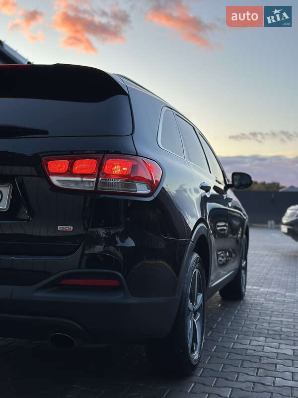 Внедорожник / Кроссовер Kia Sorento 2015 в Владимире