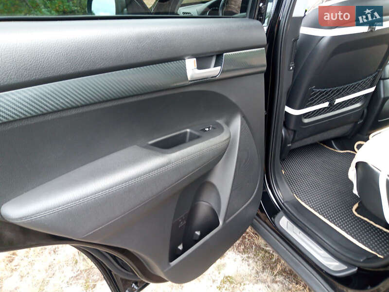 Внедорожник / Кроссовер Kia Sorento 2011 в Львове