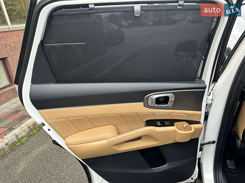 Позашляховик / Кросовер Kia Sorento 2021 в Києві фото 30 Позашляховик / Кросовер Kia Sorento 2021 в Києві