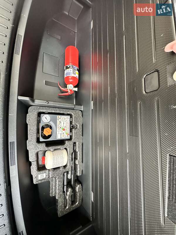 Позашляховик / Кросовер Kia Sorento 2021 в Києві фото 57 Позашляховик / Кросовер Kia Sorento 2021 в Києві