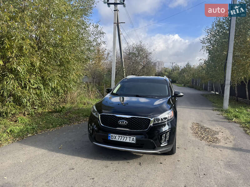 Позашляховик / Кросовер Kia Sorento 2015 в Львові