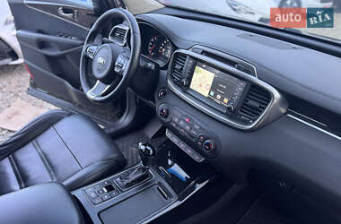 Внедорожник / Кроссовер Kia Sorento 2015 в 