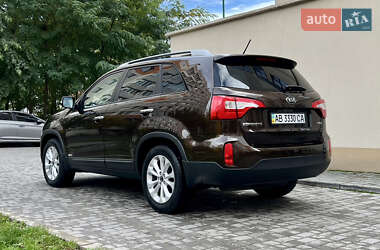 Позашляховик / Кросовер Kia Sorento 2014 в  фото 9 Позашляховик / Кросовер Kia Sorento 2014 в