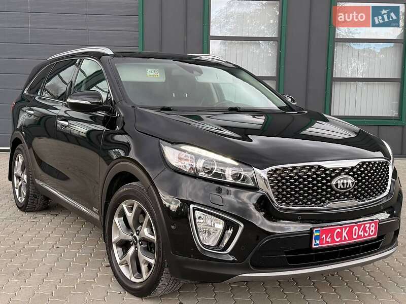 Внедорожник / Кроссовер Kia Sorento 2016 в Ивано-Франковске