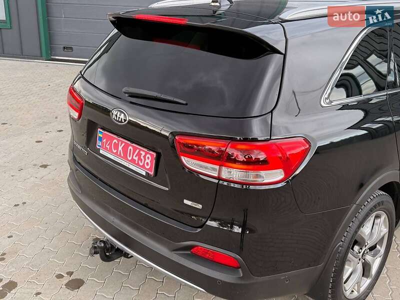 Внедорожник / Кроссовер Kia Sorento 2016 в Ивано-Франковске