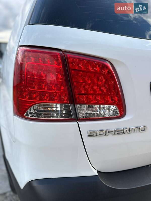 Внедорожник / Кроссовер Kia Sorento 2012 в Черкассах