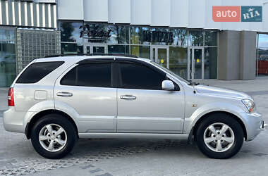 Внедорожник / Кроссовер Kia Sorento 2006 в 