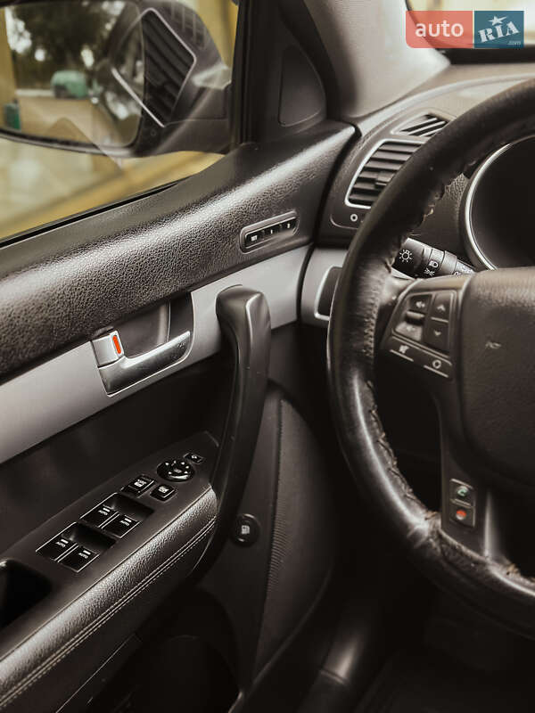 Внедорожник / Кроссовер Kia Sorento 2013 в Николаеве