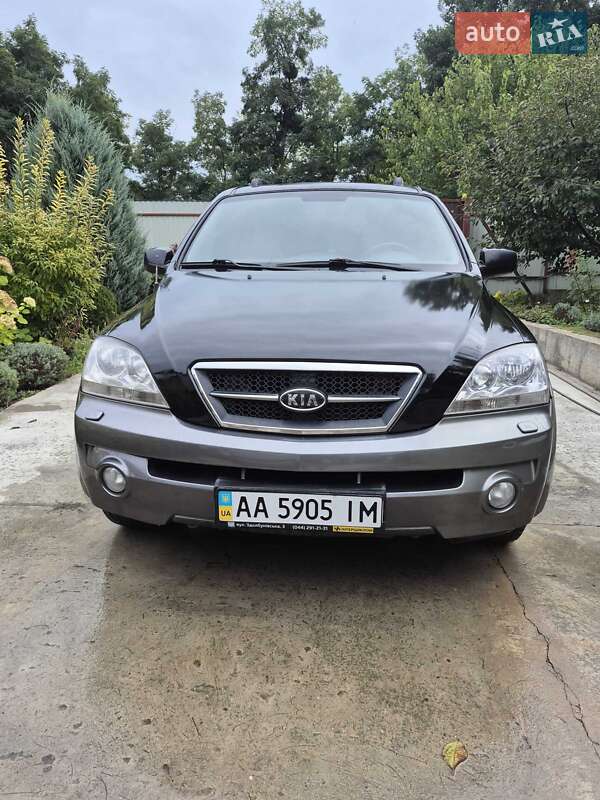 Внедорожник / Кроссовер Kia Sorento 2005 в Киеве