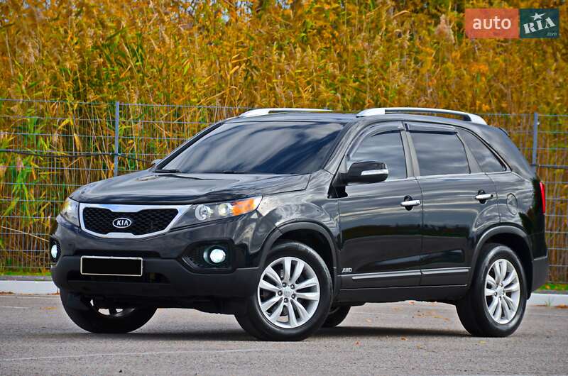 Внедорожник / Кроссовер Kia Sorento 2012 в 