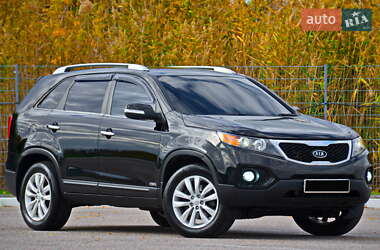Внедорожник / Кроссовер Kia Sorento 2012 в 