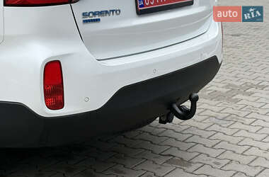 Позашляховик / Кросовер Kia Sorento 2015 в 
