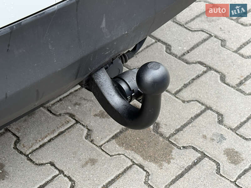 Внедорожник / Кроссовер Kia Sorento 2015 в Ровно