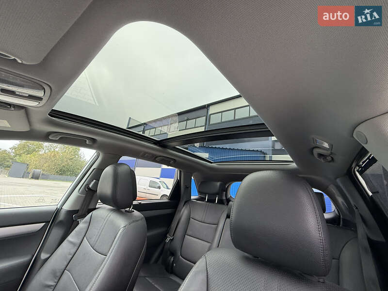 Внедорожник / Кроссовер Kia Sorento 2015 в Ровно