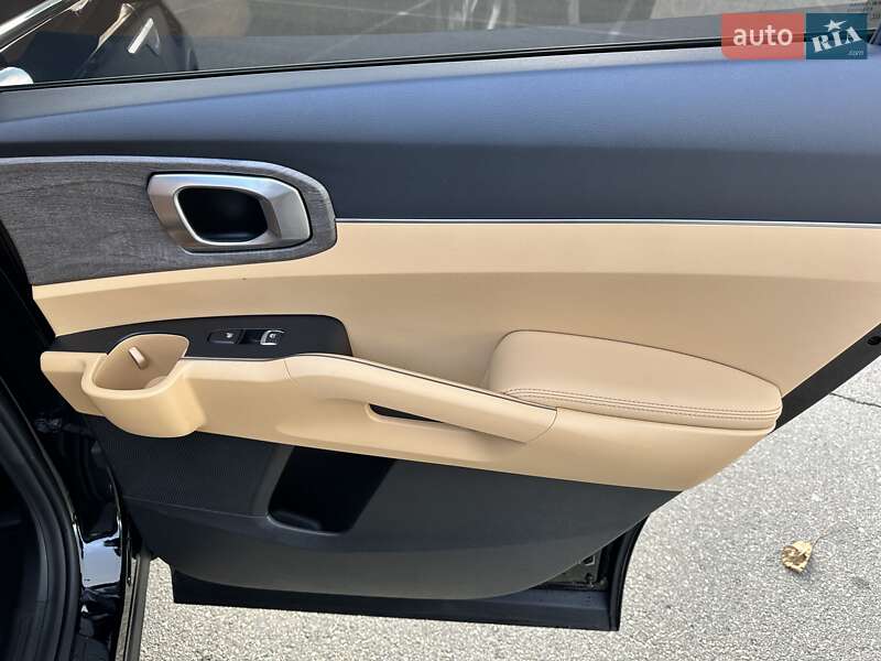 Внедорожник / Кроссовер Kia Sorento 2021 в Киеве