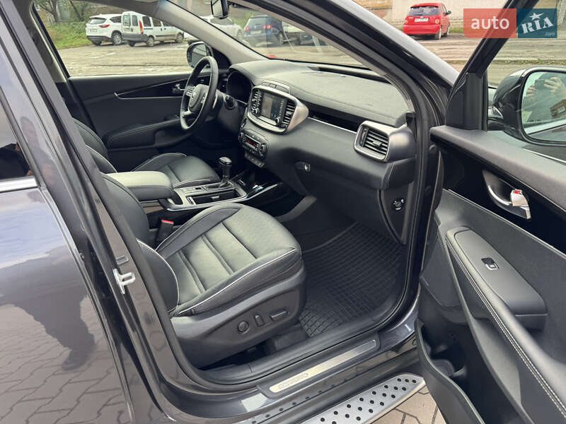 Внедорожник / Кроссовер Kia Sorento 2019 в Дубно фото 14 Внедорожник / Кроссовер Kia Sorento 2019 в Дубно