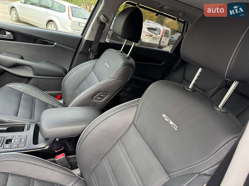 Внедорожник / Кроссовер Kia Sorento 2019 в Дубно фото 20 Внедорожник / Кроссовер Kia Sorento 2019 в Дубно