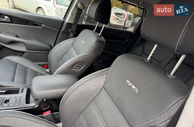 Внедорожник / Кроссовер Kia Sorento 2019 в 
