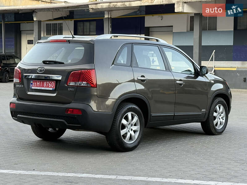 Внедорожник / Кроссовер Kia Sorento 2012 в Ровно