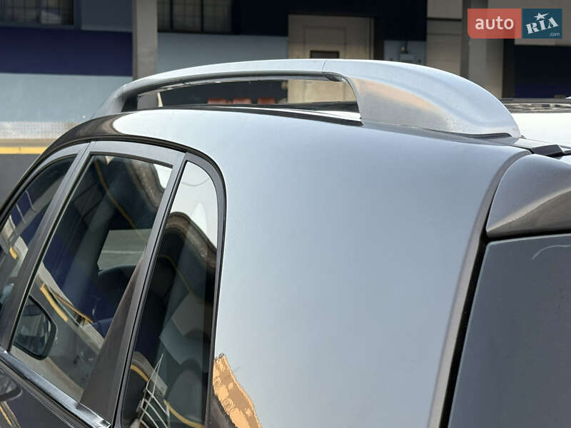 Внедорожник / Кроссовер Kia Sorento 2012 в Ровно