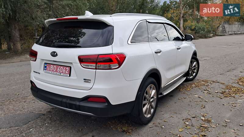 Позашляховик / Кросовер Kia Sorento 2015 в Києві фото 6 Позашляховик / Кросовер Kia Sorento 2015 в Києві