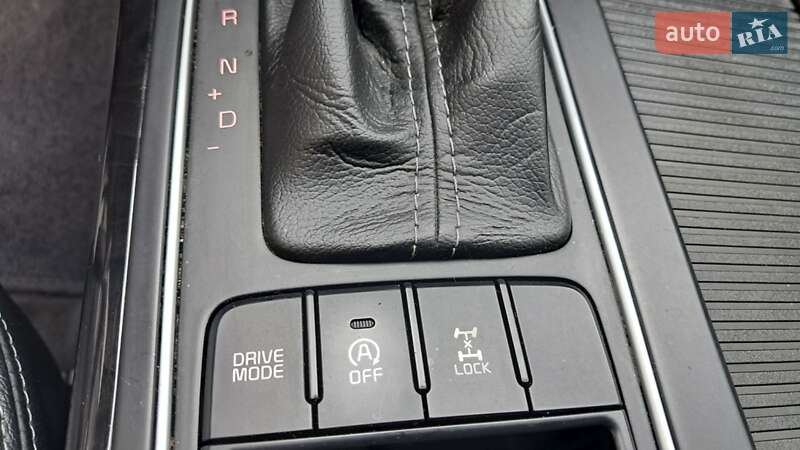Позашляховик / Кросовер Kia Sorento 2015 в Києві фото 18 Позашляховик / Кросовер Kia Sorento 2015 в Києві