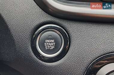 Внедорожник / Кроссовер Kia Sorento 2015 в 