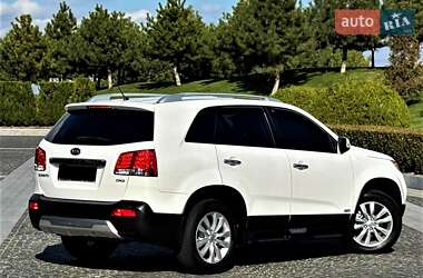 Внедорожник / Кроссовер Kia Sorento 2013 в 