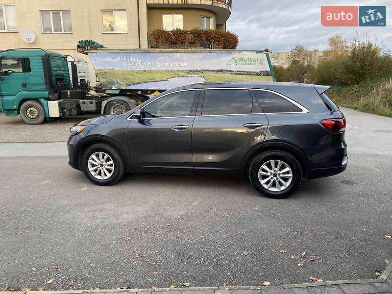 Внедорожник / Кроссовер Kia Sorento 2019 в Самборе фото 10 Внедорожник / Кроссовер Kia Sorento 2019 в Самборе