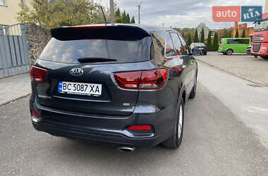 Внедорожник / Кроссовер Kia Sorento 2019 в 