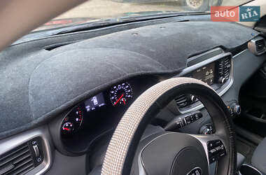 Внедорожник / Кроссовер Kia Sorento 2019 в 
