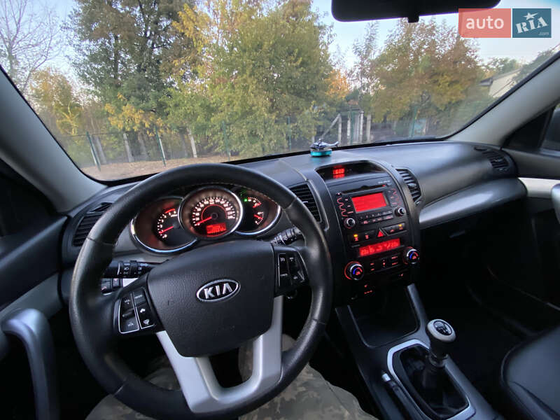 Внедорожник / Кроссовер Kia Sorento 2011 в Житомире фото 18 Внедорожник / Кроссовер Kia Sorento 2011 в Житомире