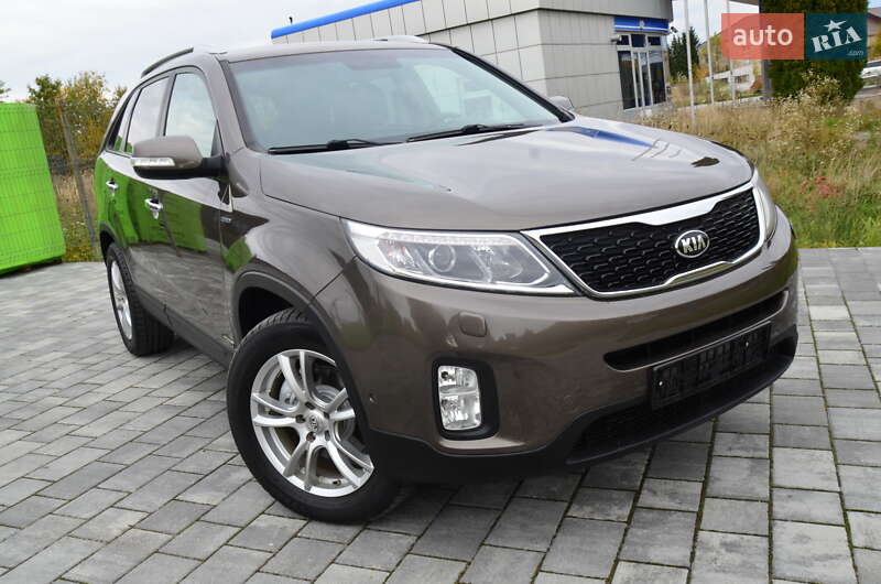Внедорожник / Кроссовер Kia Sorento 2013 в Стрые