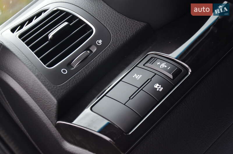 Внедорожник / Кроссовер Kia Sorento 2013 в Стрые