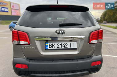 Внедорожник / Кроссовер Kia Sorento 2010 в 