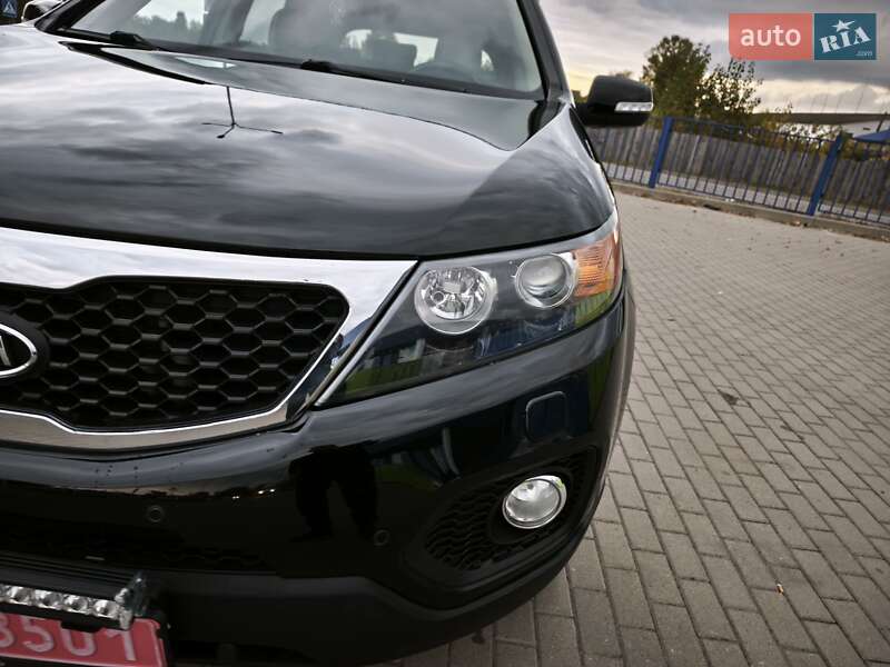 Позашляховик / Кросовер Kia Sorento 2011 в Ковелі