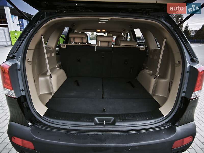 Позашляховик / Кросовер Kia Sorento 2011 в Ковелі