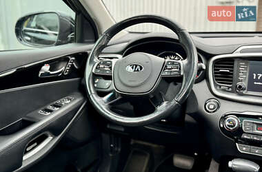 Внедорожник / Кроссовер Kia Sorento 2018 в 