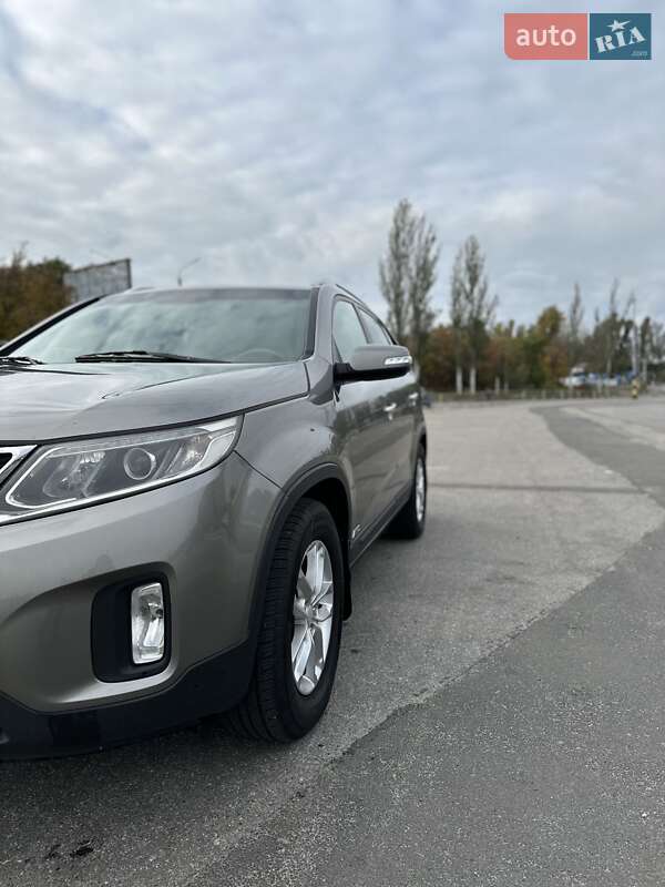 Внедорожник / Кроссовер Kia Sorento 2013 в Киеве