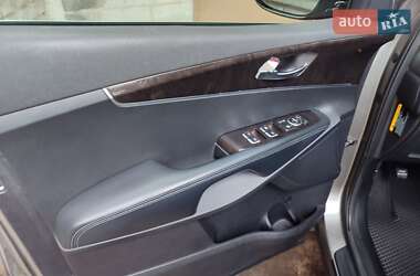 Внедорожник / Кроссовер Kia Sorento 2016 в 