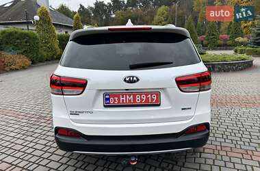 Внедорожник / Кроссовер Kia Sorento 2015 в 