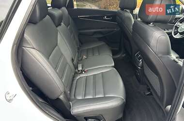 Внедорожник / Кроссовер Kia Sorento 2015 в 