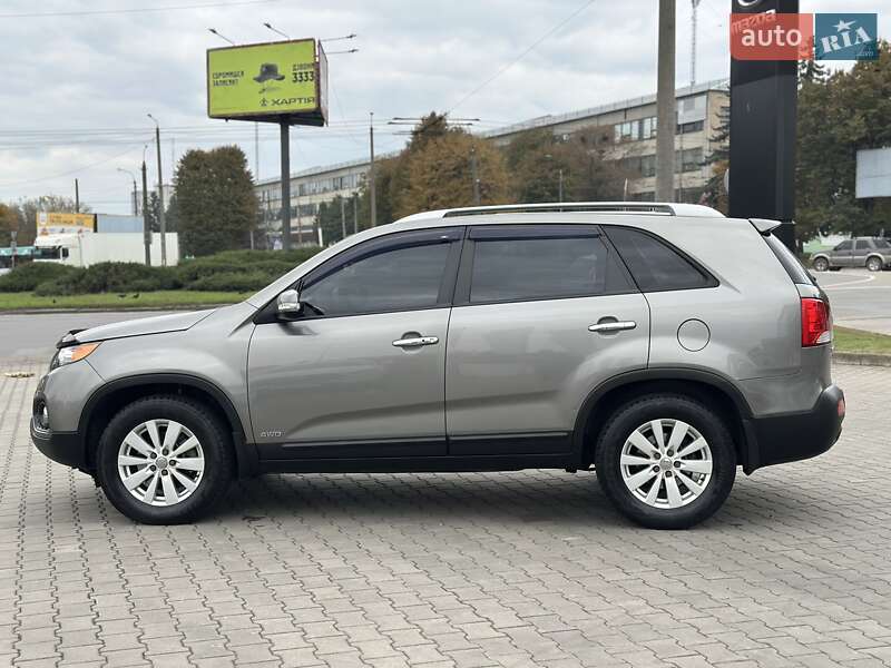 Внедорожник / Кроссовер Kia Sorento 2011 в Хмельницком