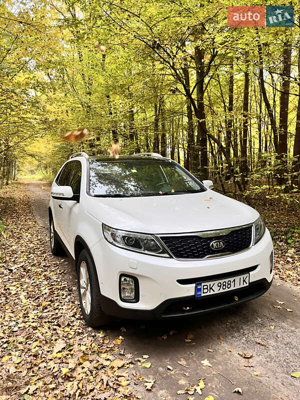 Позашляховик / Кросовер Kia Sorento 2014 в Радивиліві