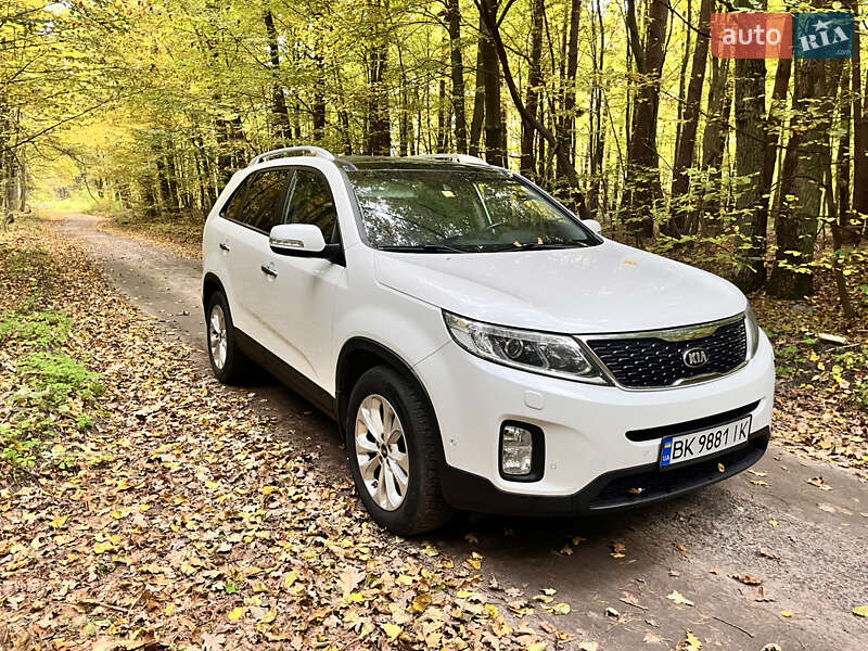 Позашляховик / Кросовер Kia Sorento 2014 в Радивиліві