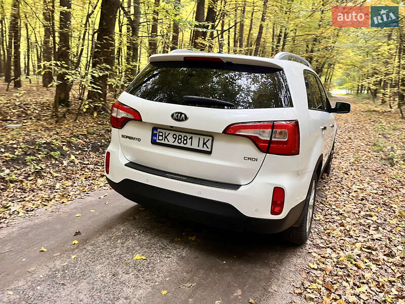 Позашляховик / Кросовер Kia Sorento 2014 в Радивиліві